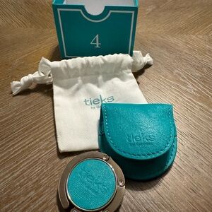 Tieks Purse holder